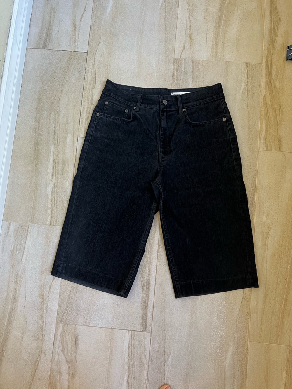 Zara Black Relaxed Jean Shorts